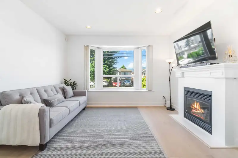 5412 NORFOLK STREET - photo 4 of 27