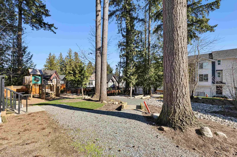 25 14355 62 AVENUE - photo 2 of 25