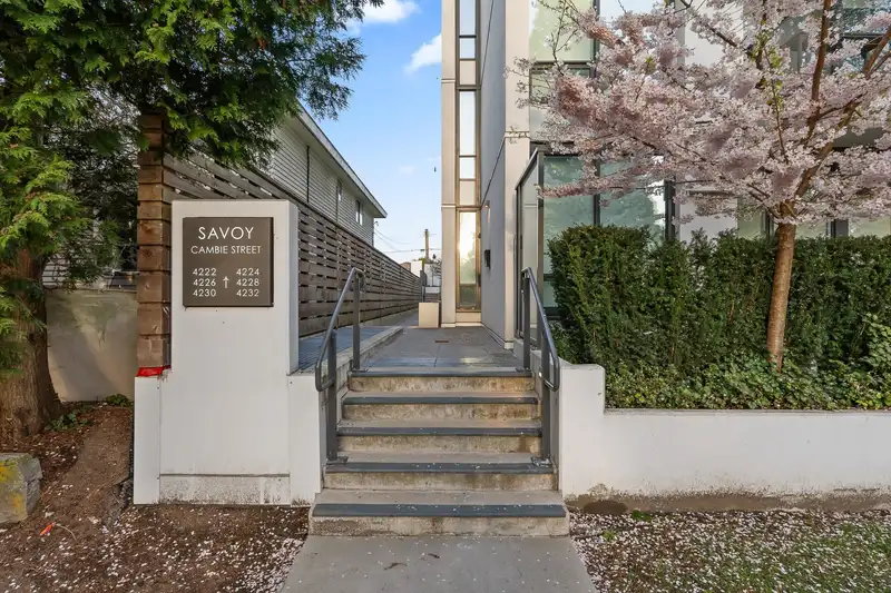 4228 CAMBIE STREET - photo 2 of 29