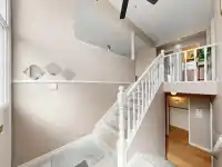 524 LYN COURT - thumbnail 3