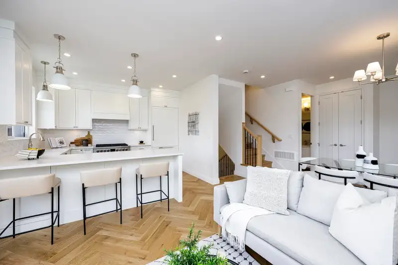 261 E 23RD STREET - photo 2 of 38