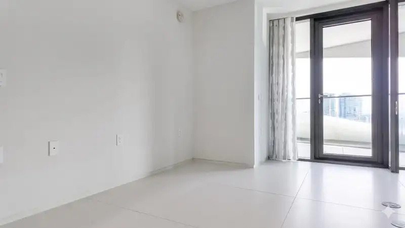 2601 1033 NELSON STREET - photo 4 of 14