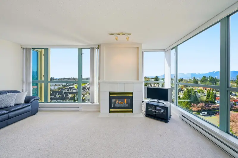 1003 6622 SOUTHOAKS CRESCENT - photo 3 of 25