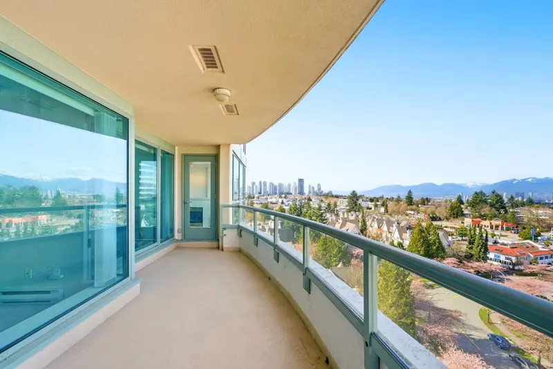 1003 6622 SOUTHOAKS CRESCENT - photo 4 of 25