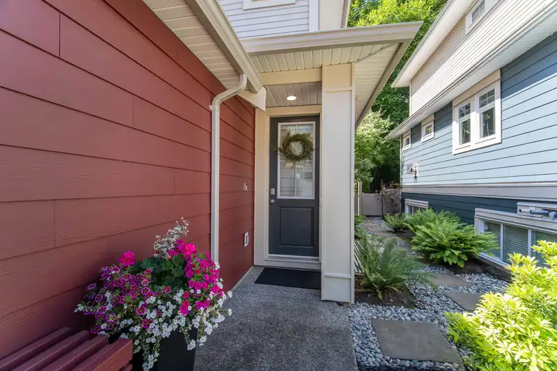 27 15454 32 AVENUE - photo 4 of 38