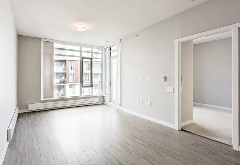 402 3188 RIVERWALK AVENUE - photo 4 of 25