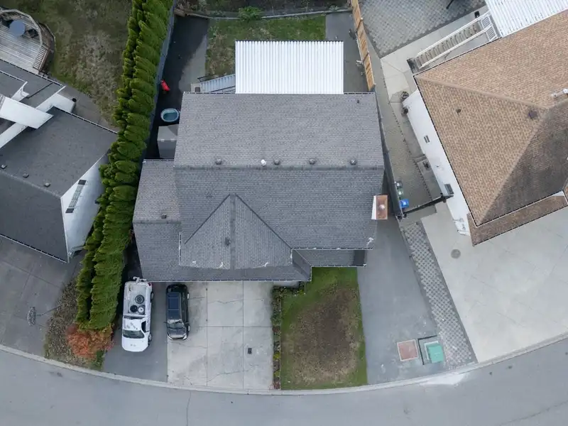 3327 WAGNER DRIVE - photo 2 of 40