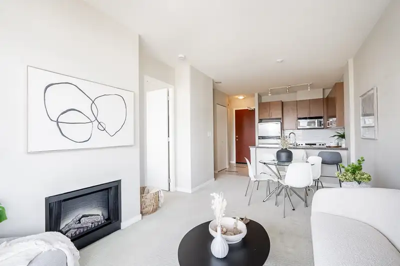2305 2345 MADISON AVENUE - photo 4 of 40