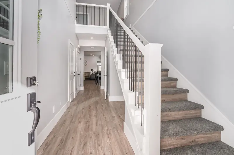 34711 2 AVENUE - photo 4 of 25