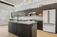 46070 FIRST AVENUE - thumbnail 5