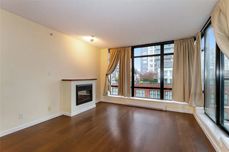 506 610 VICTORIA STREET - photo 3 of 25