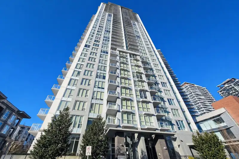 1508 13325 102A AVENUE - photo 2 of 32