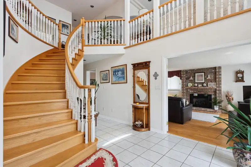 5889 NEVILLE STREET - photo 2 of 35