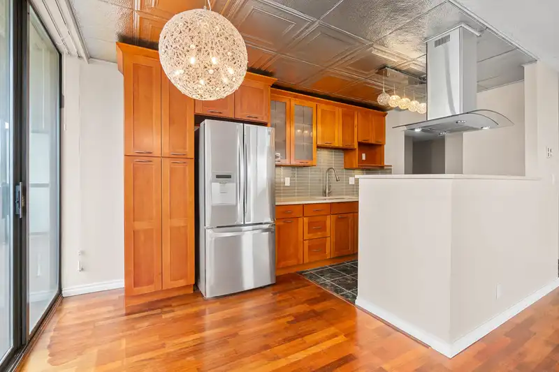 706 3760 ALBERT STREET - photo 4 of 21