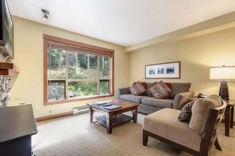 214G1 4653 BLACKCOMB WAY - photo 2 of 25