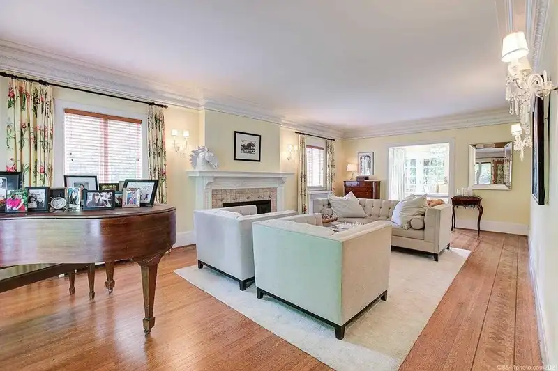 6385 MARGUERITE STREET - photo 3 of 36