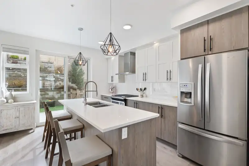 31 24108 104 AVENUE - photo 4 of 40