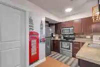 37 7428 14TH AVENUE - thumbnail 7