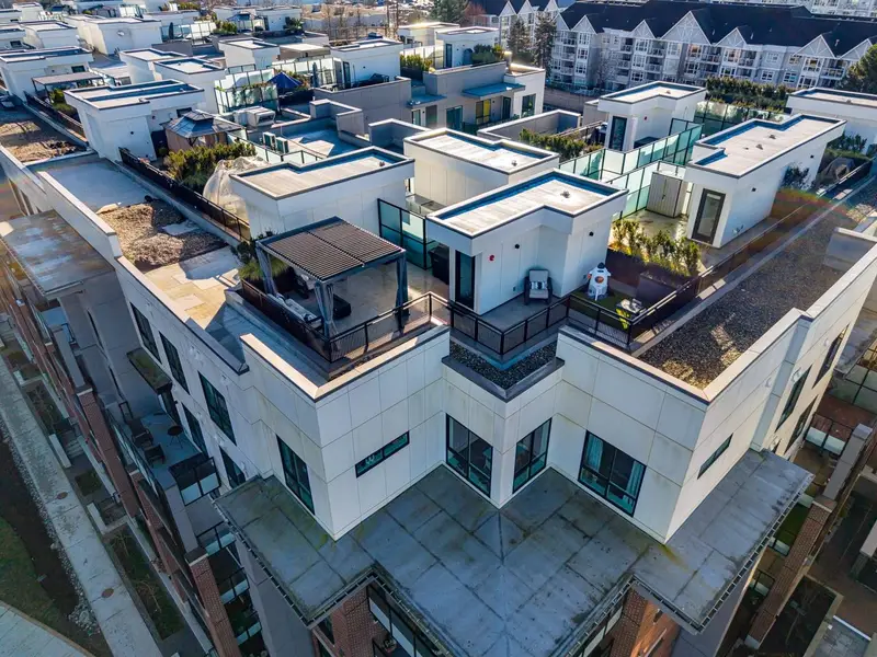 614 55 KLAHANIE DRIVE - photo 2 of 25