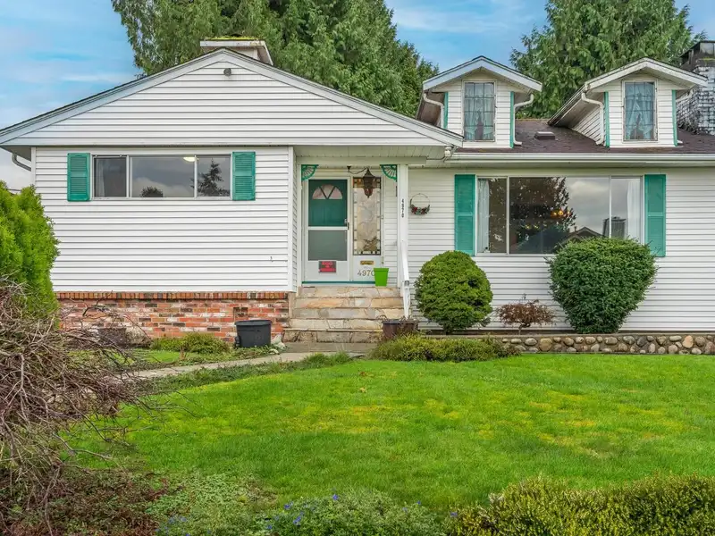 4970 LAUREL STREET - photo 1 of 40