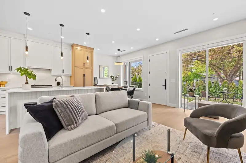 8578 CARTIER STREET - photo 3 of 37