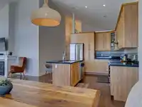 825 BAYVIEW HEIGHTS ROAD - thumbnail 6