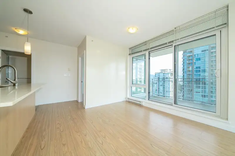 2805 2955 ATLANTIC AVENUE - photo 4 of 40
