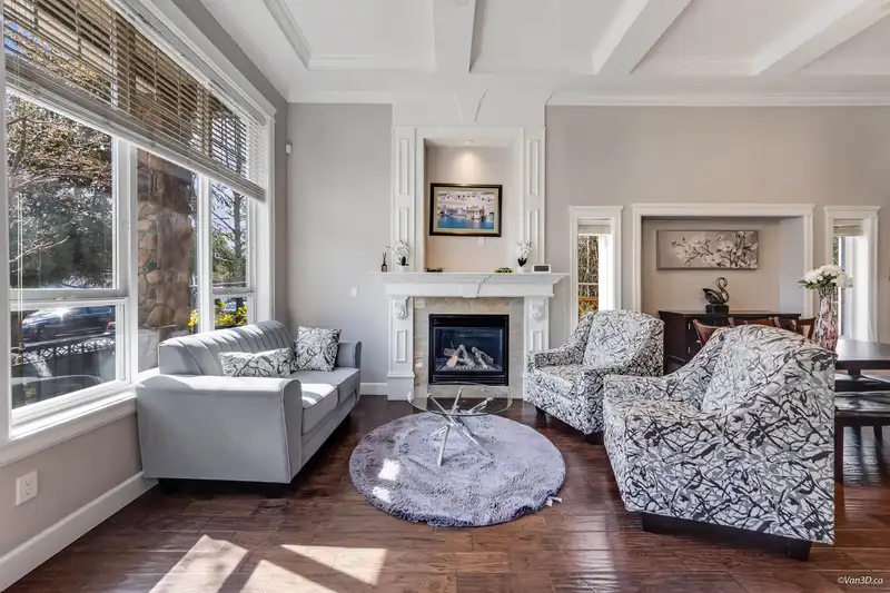 14255 62B AVENUE - photo 3 of 35