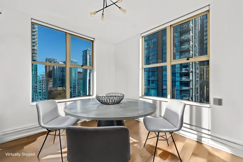 1206 969 RICHARDS STREET - photo 3 of 19