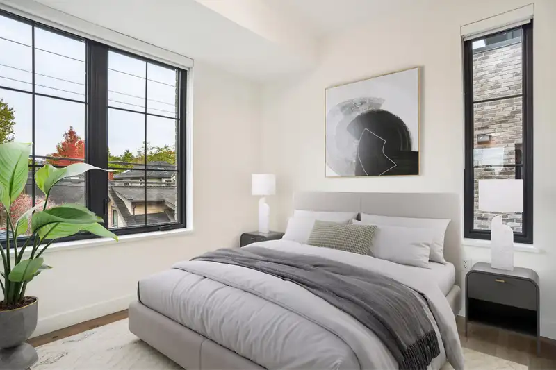 4078 COLUMBIA STREET - photo 4 of 16