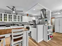 102 410 AGNES STREET - thumbnail 4