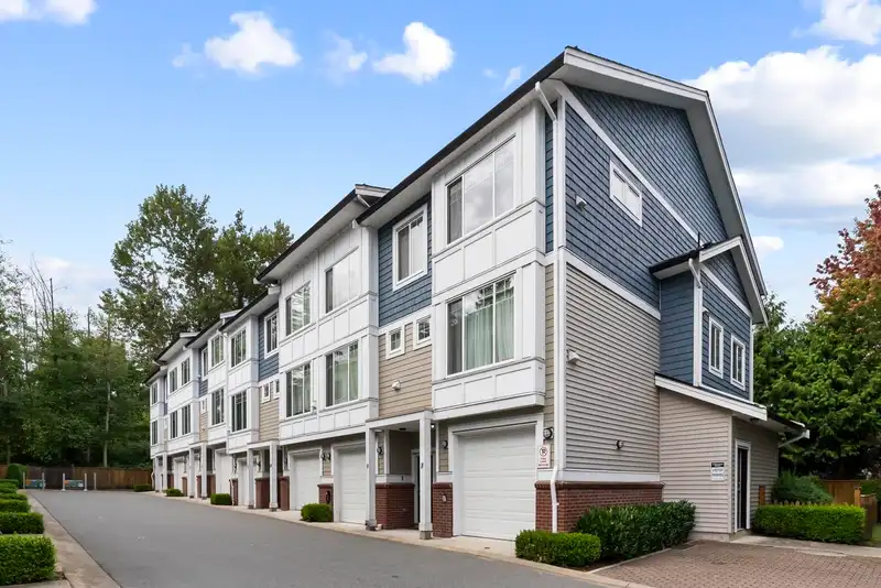 8 8747 162 STREET - photo 1 of 40