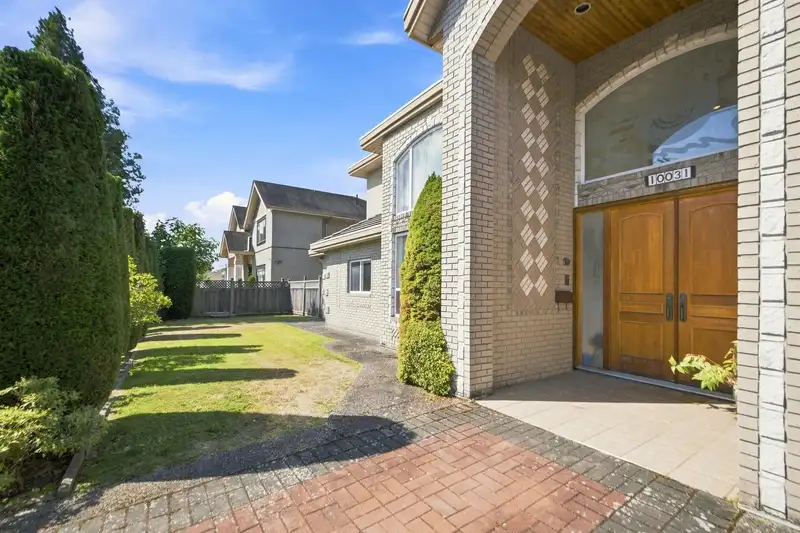 10031 LEONARD ROAD - photo 4 of 40