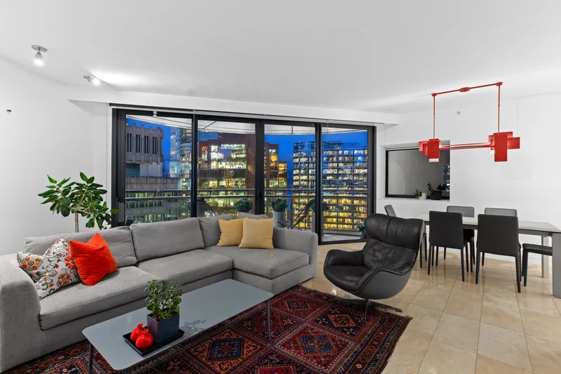 1807 838 W HASTINGS STREET - photo 4 of 25