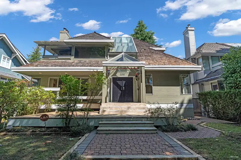 3091 W 38TH AVENUE - photo 1 of 37