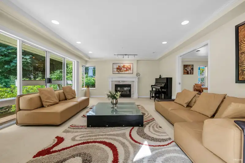 3091 W 38TH AVENUE - photo 3 of 37