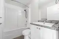 63 7059 210 STREET - thumbnail 32