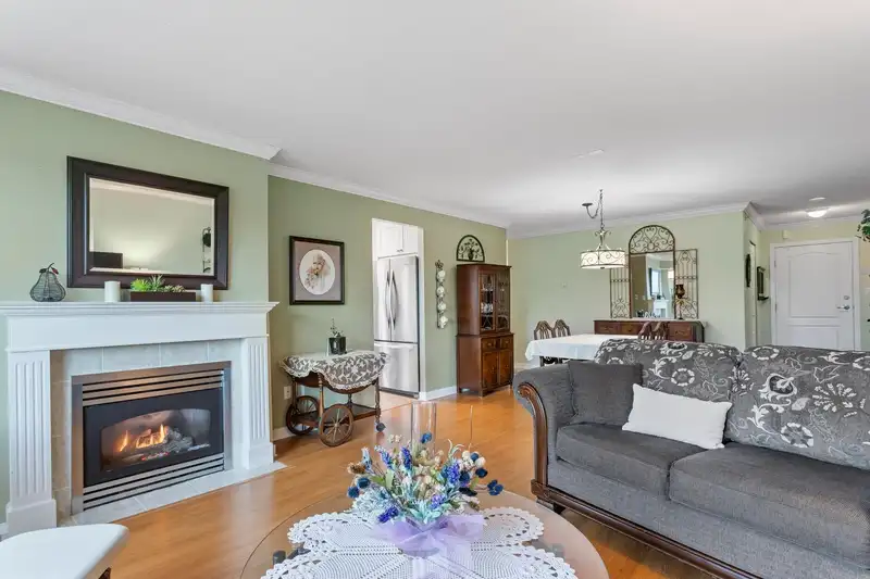 407 12148 224 STREET - photo 2 of 35