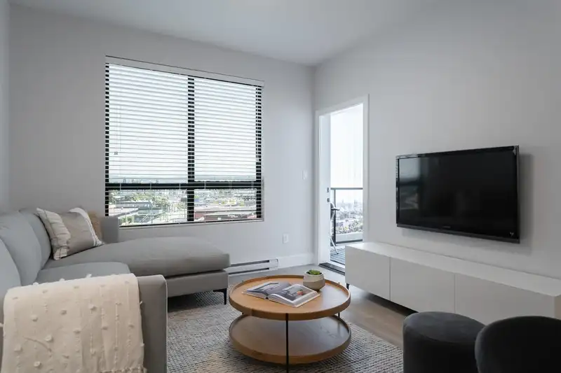 102 11655 FRASER STREET - photo 2 of 17