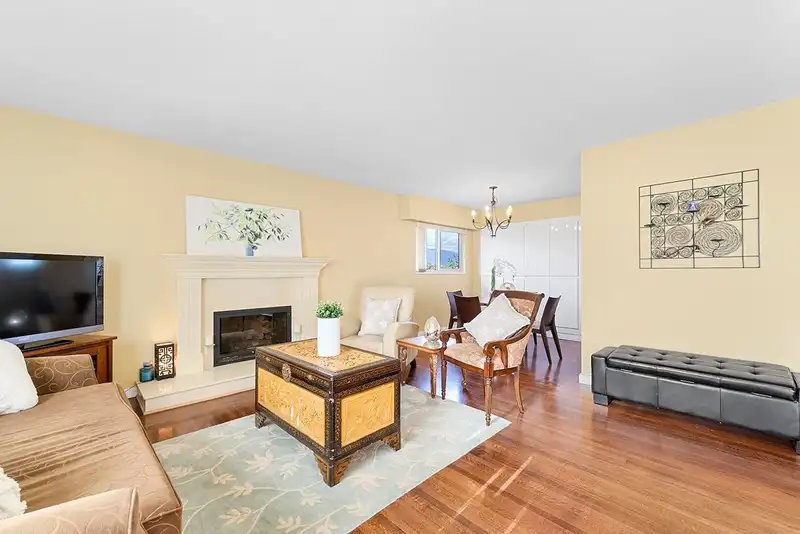 4667 CHARLOTTE COURT - photo 4 of 19