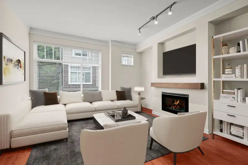 86 14356 63A AVENUE - photo 1 of 22