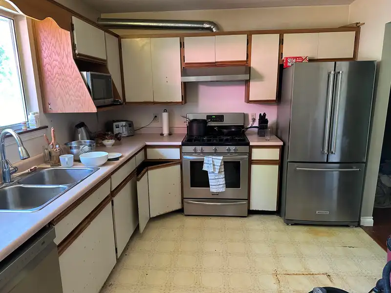 26421 28 AVENUE - photo 4 of 13