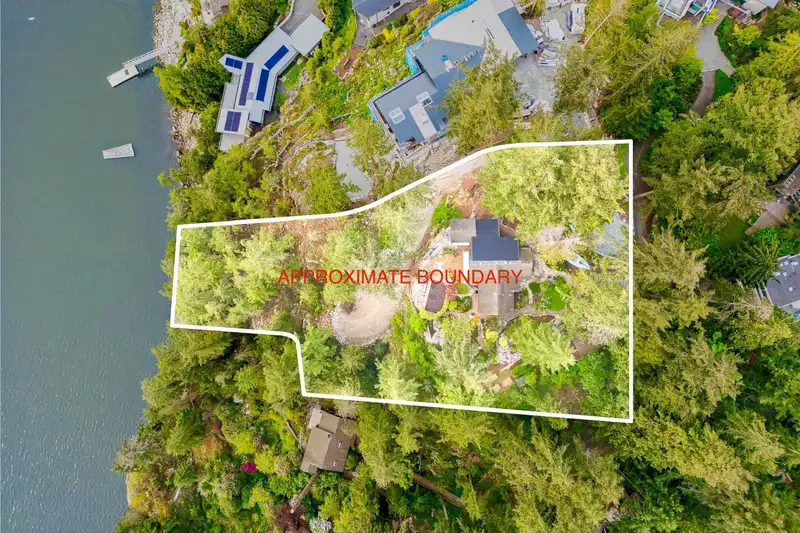 5056 THE BYWAY - photo 1 of 37