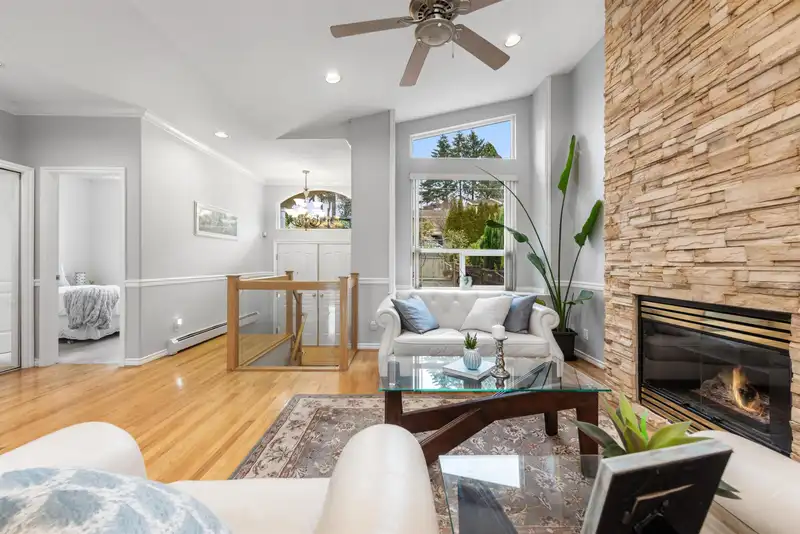 5966 EWART STREET - photo 2 of 40