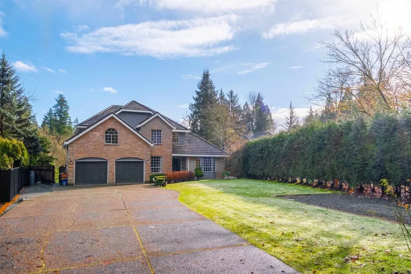 4570 MAYSFIELD CRESCENT - photo 2 of 25