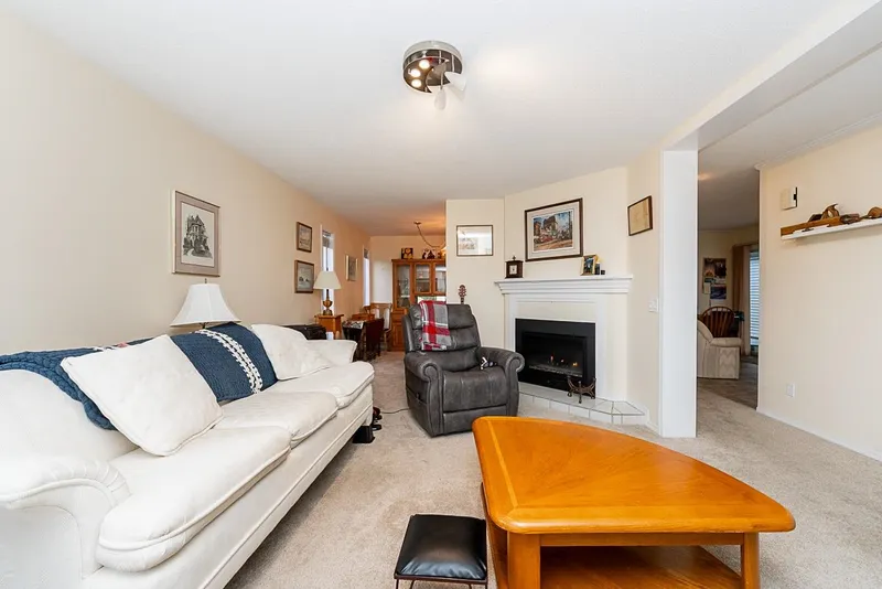 18 2345 CRANLEY DRIVE - photo 4 of 25