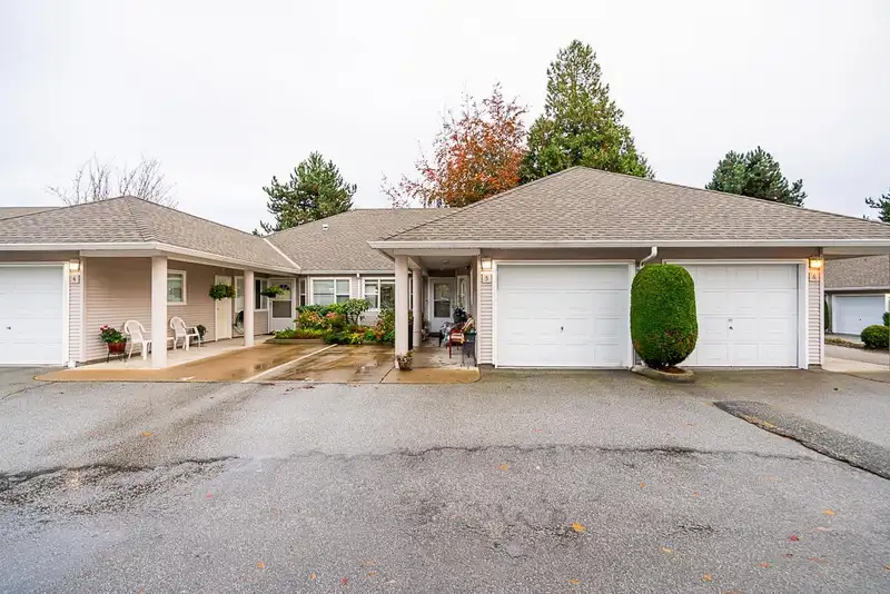 5 7127 124 STREET - photo 1 of 40