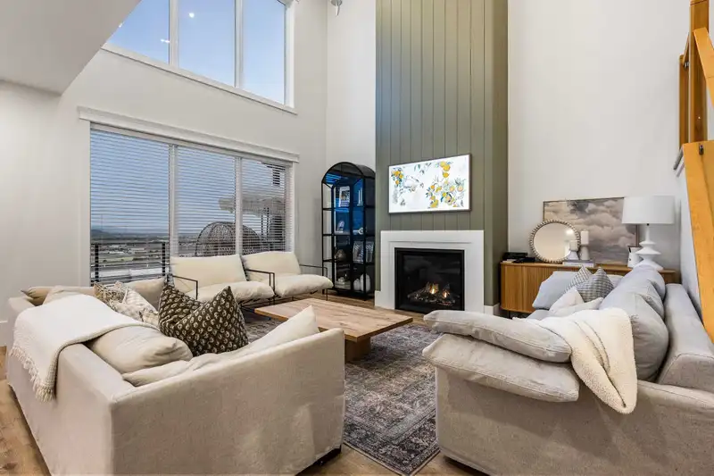 11 2290 BOLEY STREET - photo 4 of 40