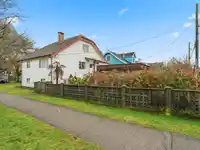 1311 KAMLOOPS STREET - thumbnail 25