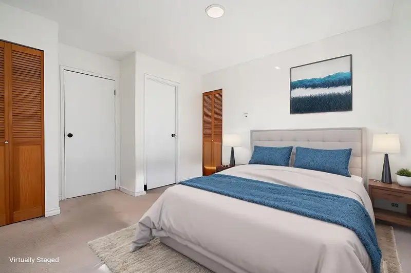 202 8645 OSLER STREET - photo 3 of 23